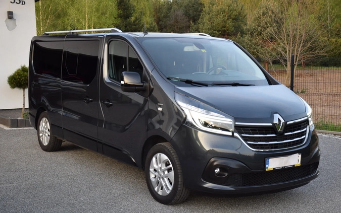 Renault Trafic cena 146200 przebieg: 64000, rok produkcji 2020 z Kielce małe 781